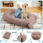 Lit pour chien humain, 180 x 114 x 30 cm, grand lit pour chien avec couverture, poches de rangement, poignée portable, housse amovible, lit pour animal de compagnie taille humaine pour adulte